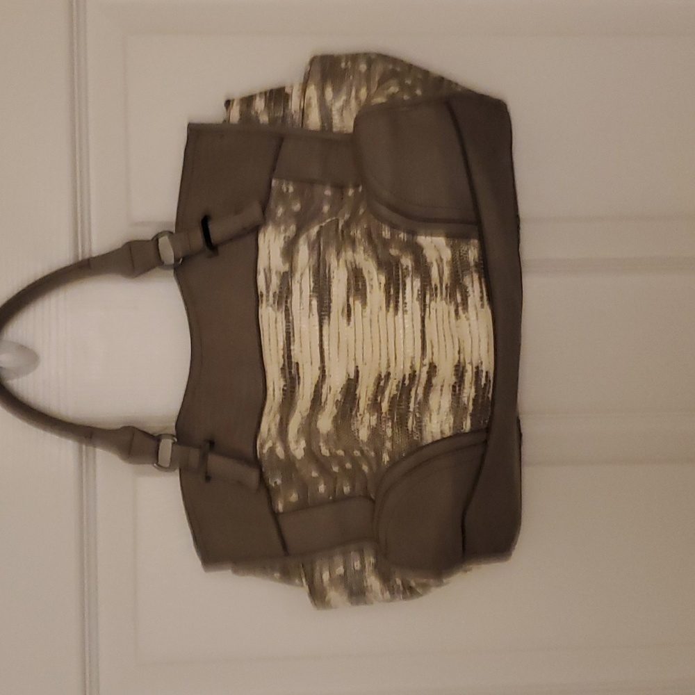 Purse - Picture 2 of 3
